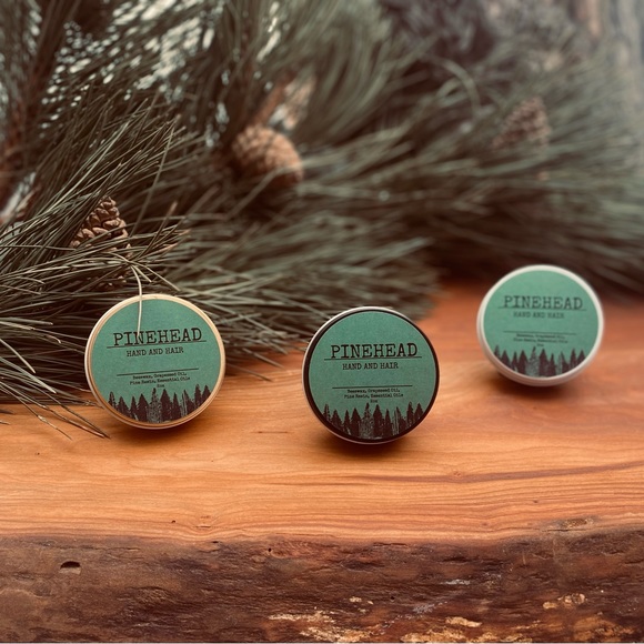 PINEHEAD HAND AND HAIR - Picture 3 of 4